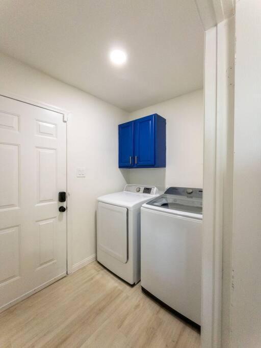 Roomy Home 5 Mins From Attractions Galveston Extérieur photo