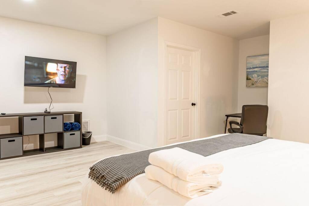 Roomy Home 5 Mins From Attractions Galveston Extérieur photo